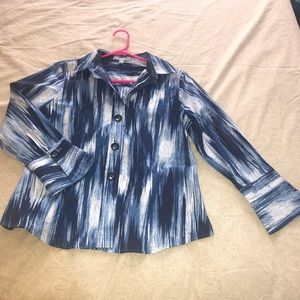 Foxcroft Button Down Shirt. Wrinkle Free. Fitted.